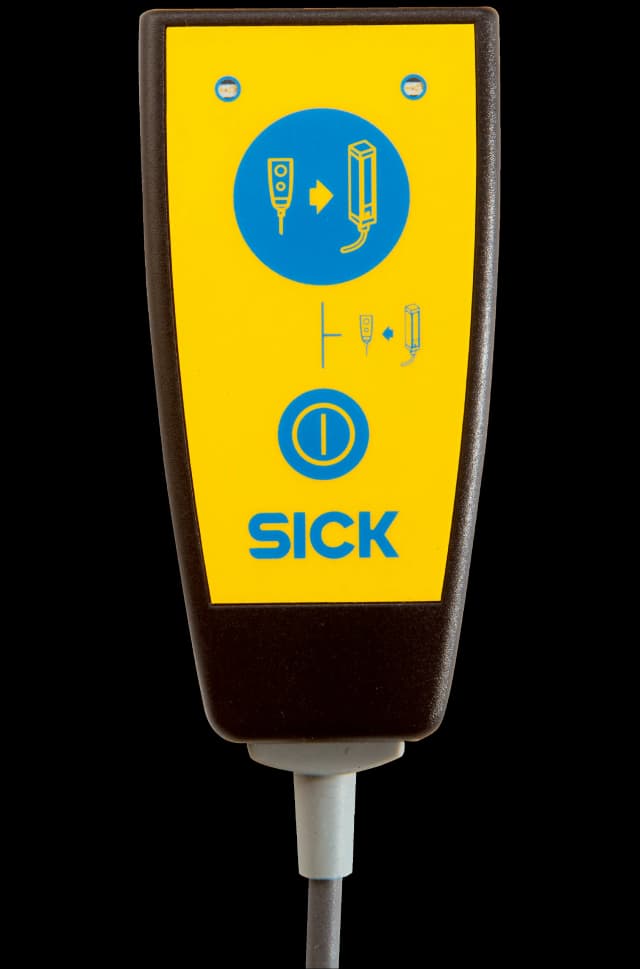 PLUG1-0C00100