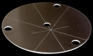 Adjusting plate