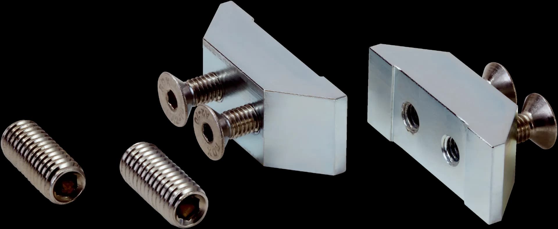 2x clamps, 2x screws